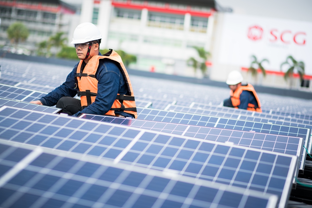 โซลาร์ฟาร์มลอยน้ำ (Floating Solar Farm)