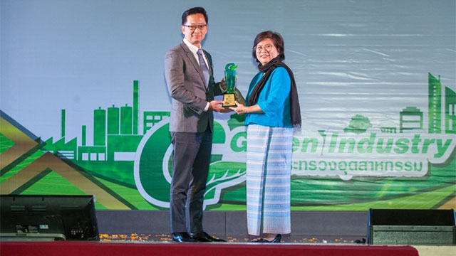 รับรางวัลอุตสาหกรรมสีเขียวระดับที่ 5 ซึ่งเป็นระดับสูงสุด ติดต่อกันเป็นปีที่ 4 และมีบริษัทในธุรกิจเคมิคอลส์ เอสซีจี ได้รับรางวัลอุตสาหกรรมสีเขียวระดับที่ 4 ประจำปี 2561 อีกจำนวน 2 บริษัท 4 โรงงาน ได้แก่ บริษัท ไทยโพลีเอททีลีน จำกัด (3 โรงงาน) และ บริษัท ไท