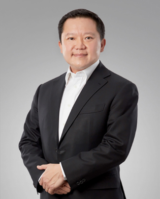 นายฐาปน สิริวัฒนภักดี