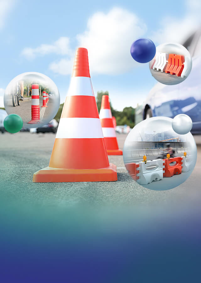 แผงกั้นและกรวยจราจร